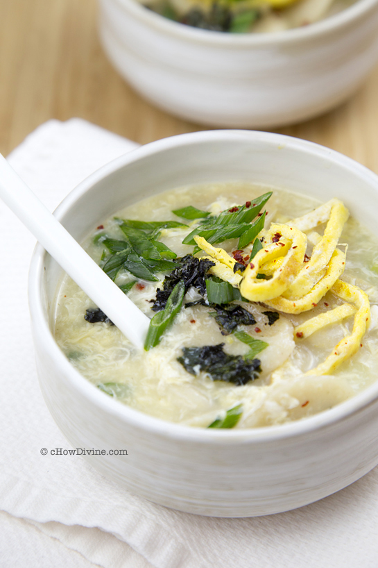 Tteokguk (Korean Rice Cake Soup) | cHowDivine.com